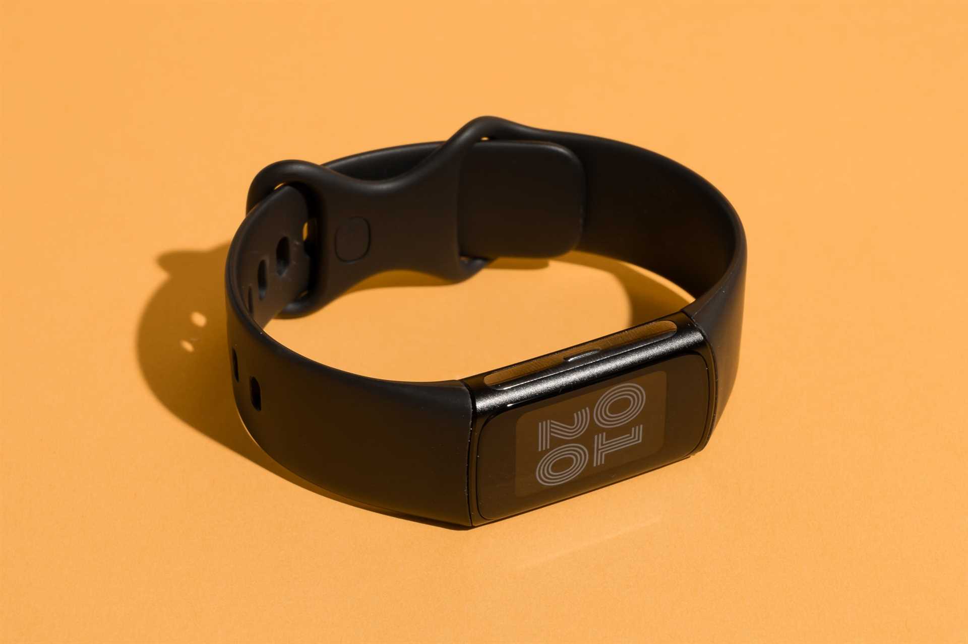 User Reviews: Best Models That Mimic Fitbit Aesthetics