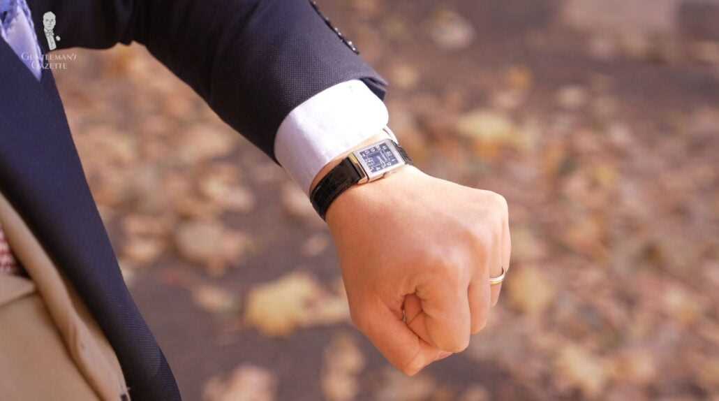 Impact of Smart Devices on Traditional Timepieces